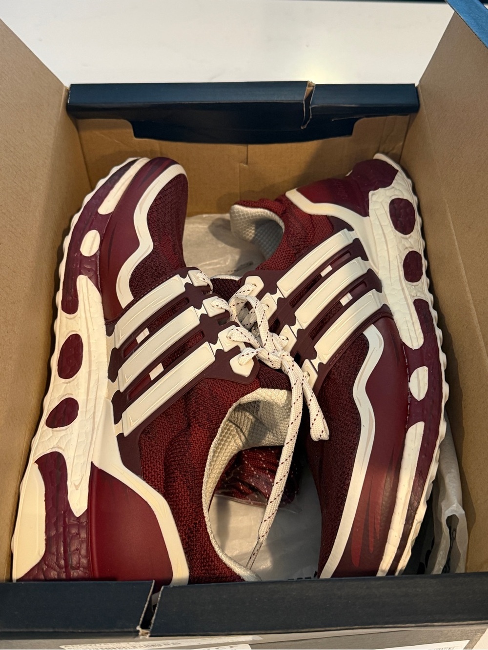 NiB adidas BAIT x Attack On Titan Ultraboost Maroon White Primeknit 7.5M/9W